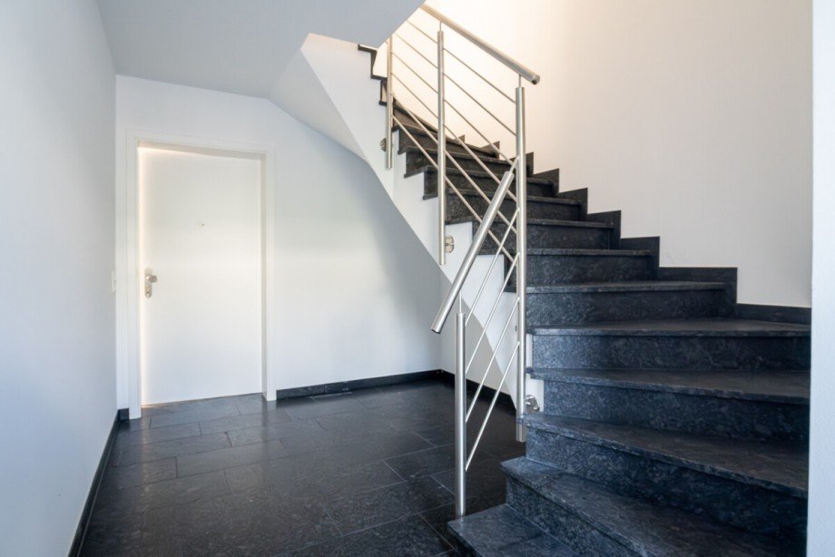 Treppenhaus Erdgeschosswohnung Bielefeld