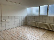Lagerbereich Gewerbeeinheit an der Ostwestfalenstra�e ideal f�r Druckerei, Onlinehandel o.�. in Bad Salzuflen!