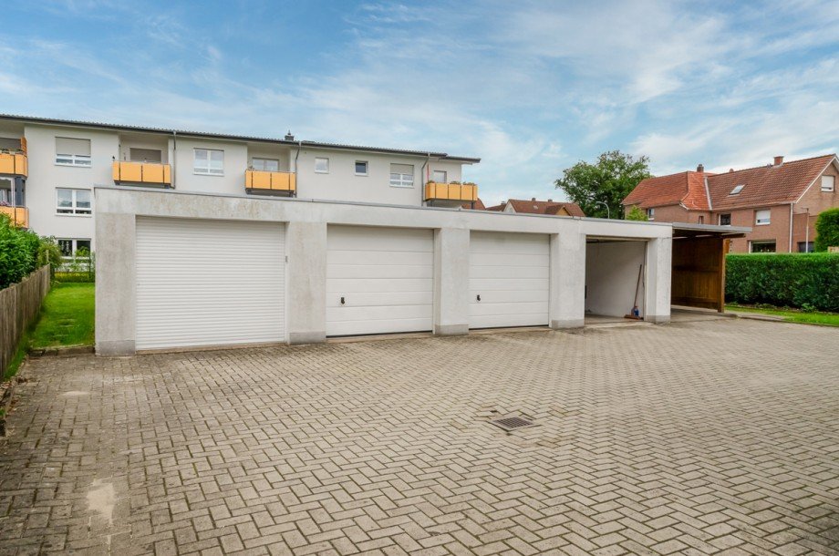 Garagen Etagenwohnung Halle