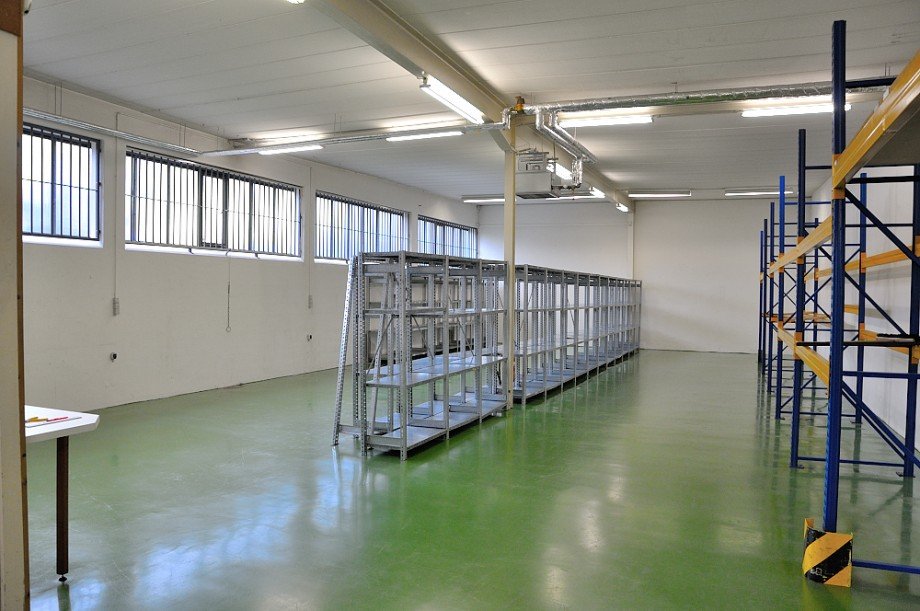Lagerfl�che A Halle / Lager / Produktion Bielefeld