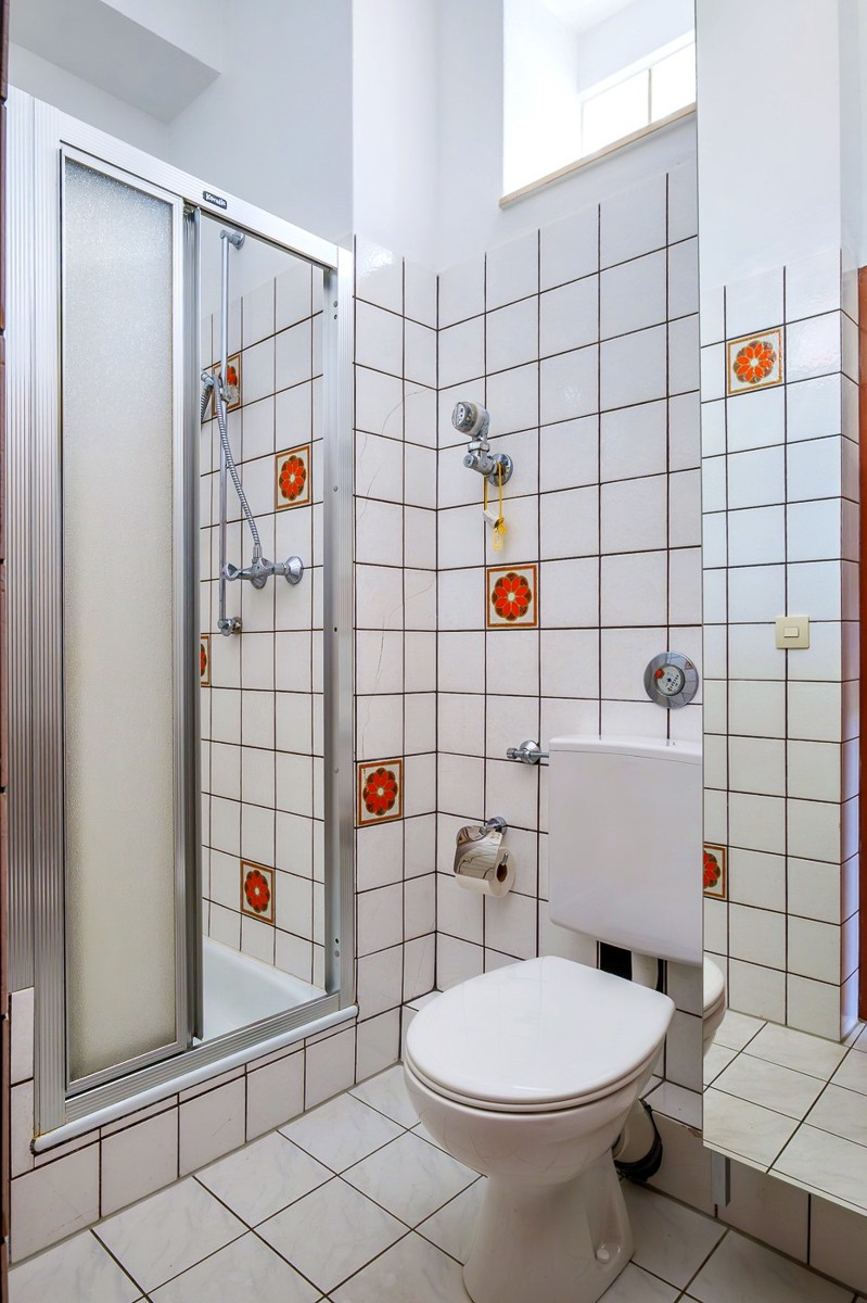 Bad Etagenwohnung Bielefeld