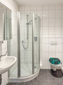 Badezimmer EG Wohnung mit Balkon n�he Brackweder Kirche in Bielefeld - Brackwede