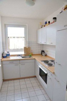 K�che Singleappartement mit Balkon Bj. 2000  - N�he Brackwede Kirche