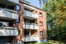 Au�enansicht hinten Gro�z�gige 3 Zimmer-Dachgeschosswohnung N�he Universit�t, BI-West