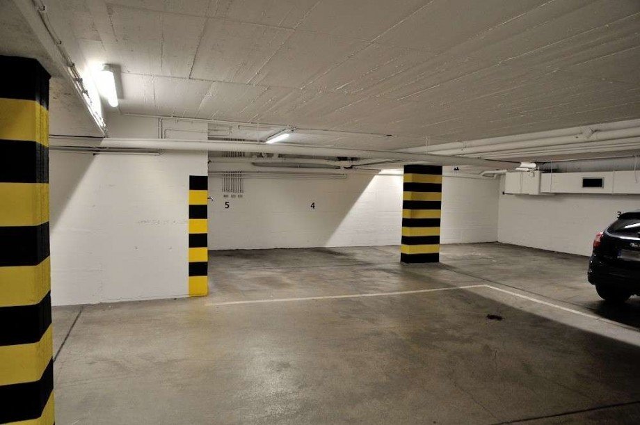 Tiefgaragenstellpl�tze B�rohaus Bielefeld