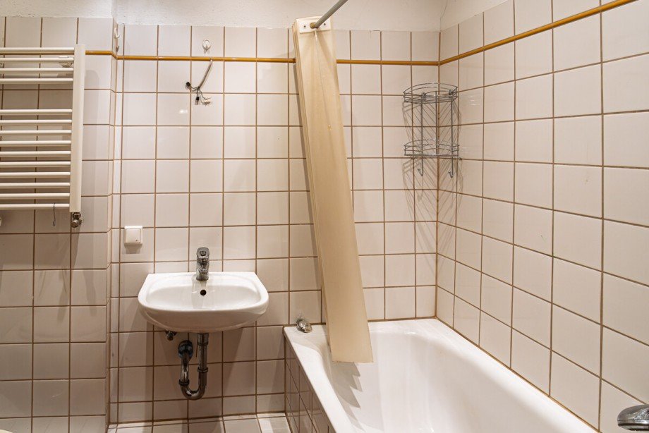 Badezimmer OG Doppelhaush�lfte Bielefeld