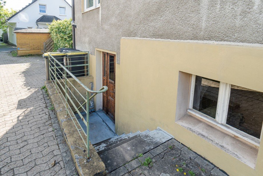 Kellerausgang Mehrfamilienhaus Bielefeld