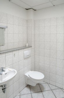 WC Damen Repr�sentative und preiswerte B�roetage - Gewerbegebiet Schelpmilser Weg - mit Parkpl�tzen in BI-Ost