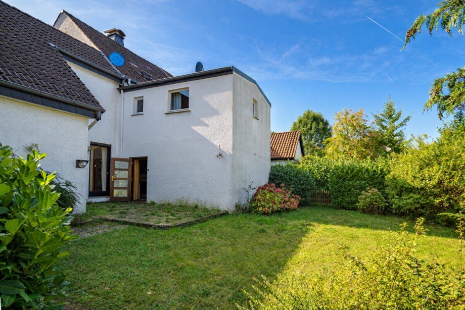 R�ckseite- Terrasse Zweifamilienhaus Oerlinghausen