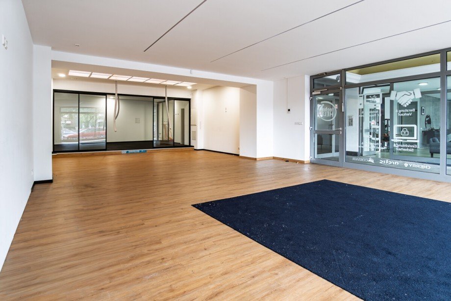 Eingangsbereich Ladenlokal Bielefeld