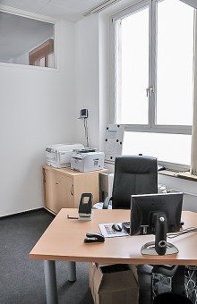 B�ro City-Office am Adenauerplatz - 162 m� B�rofl�che mit 7 B�ror�umen - Aufzug vorhanden****
