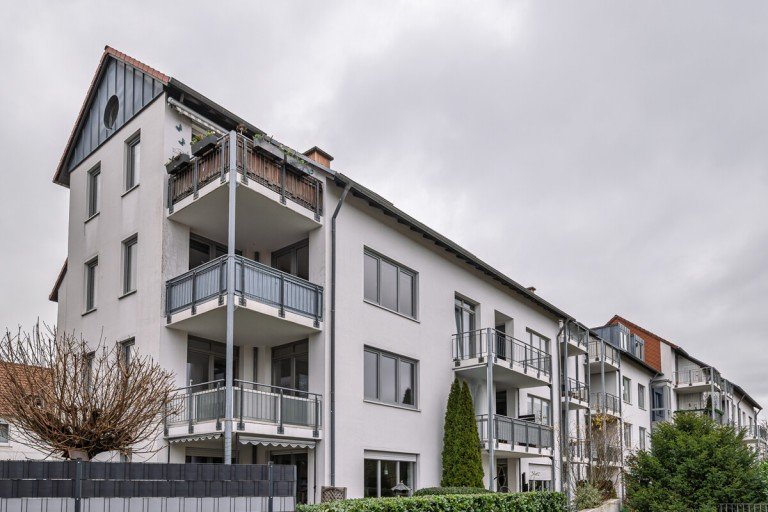 Ansicht Bielefeld / J�llenbeck Etagenwohnung Gepflegte 2-Zimmer Eigentumswohnung mit Balkon und Tiefgaragenstellplatz in etablierter Wohnlage