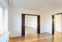 Bild (b73a1788053b7ffcbebd88184eec7f7d): Gepflegte Wohnung f�r 1-2 Personen - EBK Balkon - Garage - in der Vogelsiedlung - Bielefeld - Ost