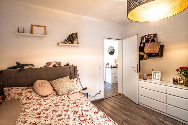 Elternschlafzimmer Osnabr�ck Erdgeschosswohnung Neuer Preis!!! Gepflegte Wohnung in Osnabr�ck-Sonnenh�gel mit S�dbalkon - zuverl�ssig vermietet