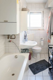 Badezimmer Wohnung f�r eine Einzelperson im 2.OG am Horstheider Weg - Bielefeld - Gellershagen