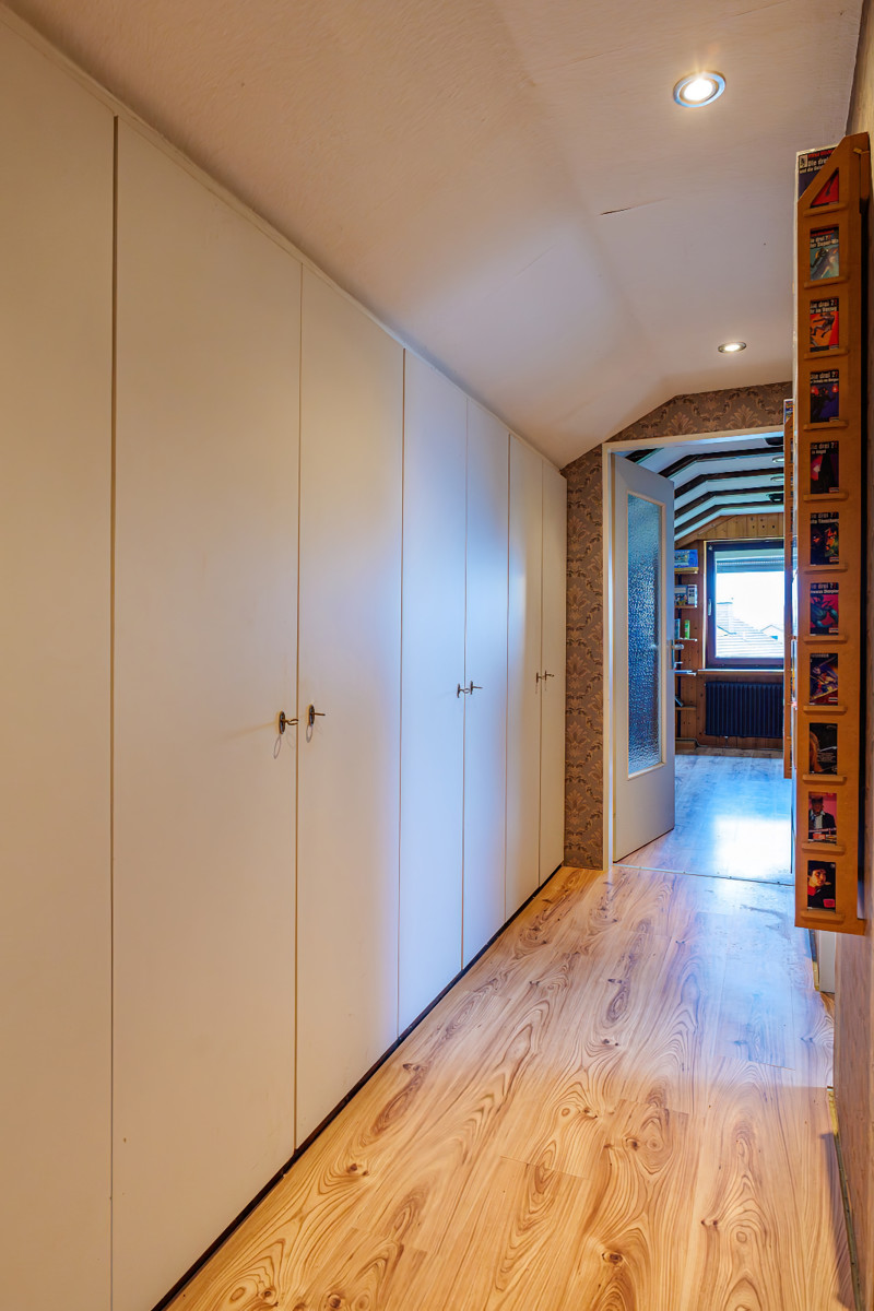Spitzboden Zweifamilienhaus Bielefeld