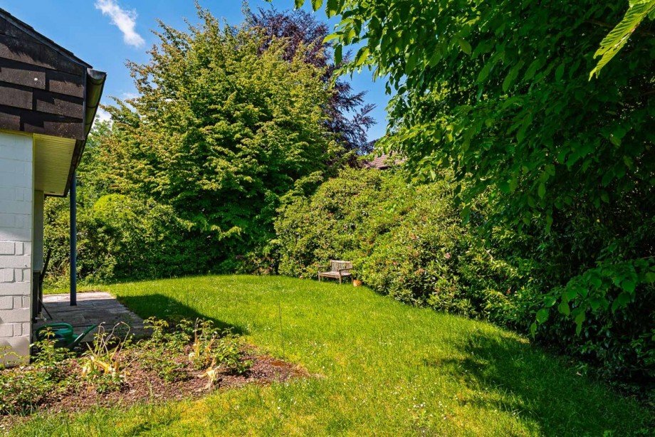 Garten Zweifamilienhaus Bielefeld / Gadderbaum