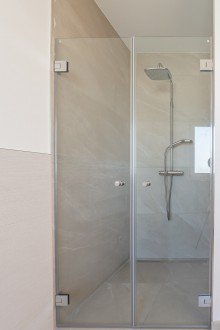 Dusche Ruhig, gr�n, stadtnah: Hochwertiger Erstbezug mit Dachterrasse im Bielefelder Westen