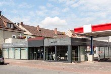 Geb�udeansicht Gewerbeimmobilie am Betheleck - Verkauf, Lager & moderne B�ros mit Parkpl�tzen