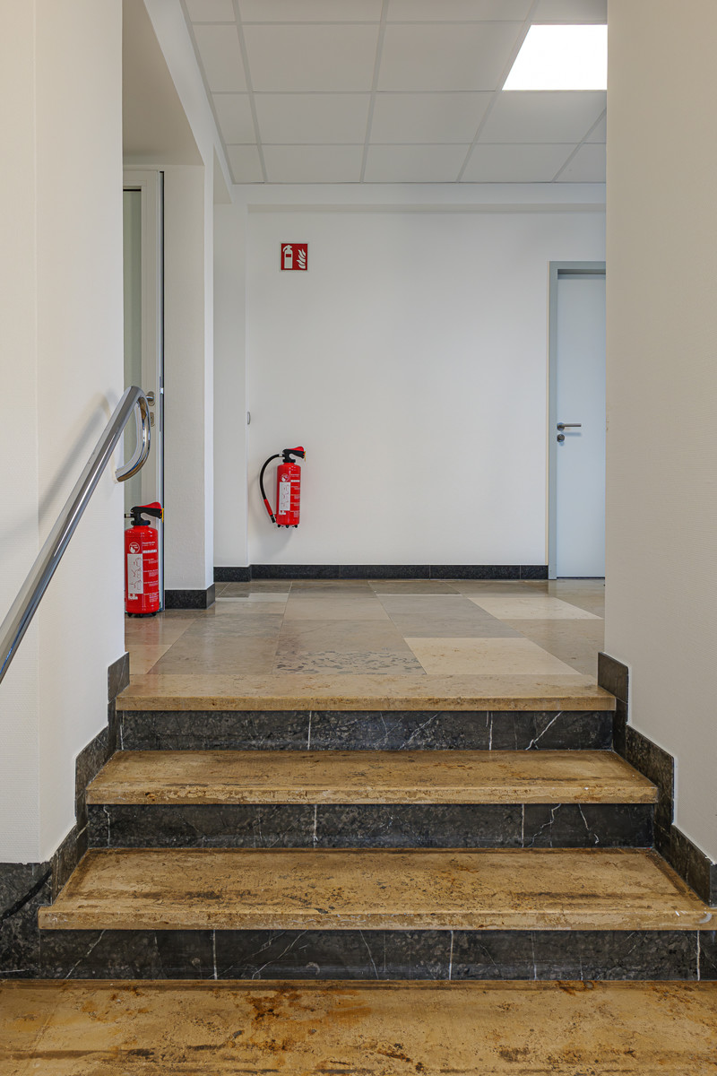 Eingang B�rohaus Bielefeld