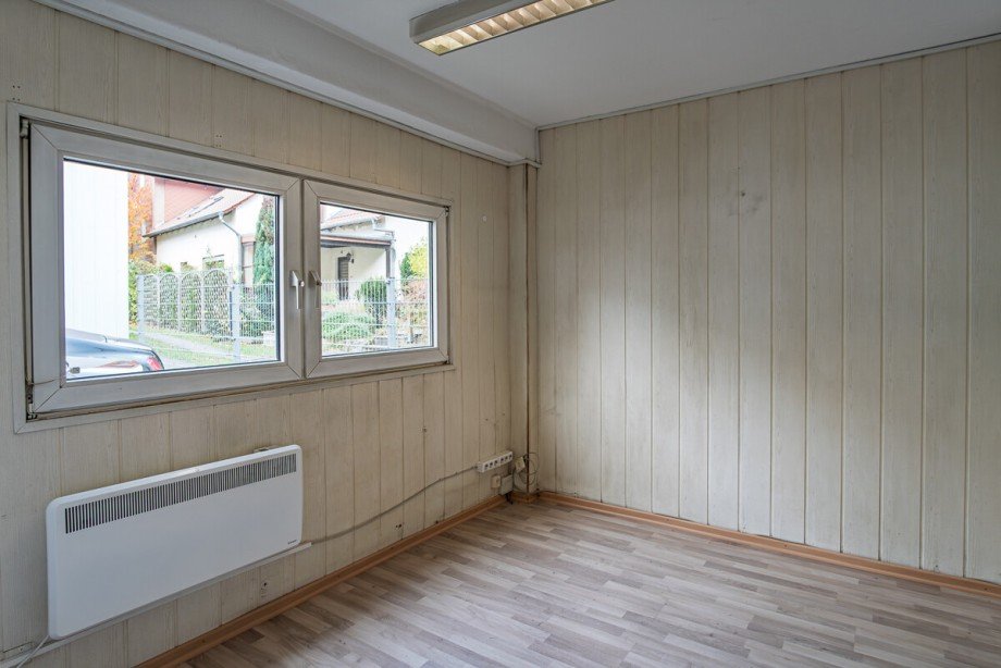 B�ro Halle / Lager / Produktion Bielefeld