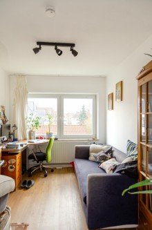 Arbeiten II Helle 4-Zimmerwohung mit Balkon N�he St�dtisches Krankenhaus