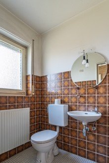 G�ste-WC �rmel hoch in Bielefeld-Babenhausen - Haus mit Top-Aufteilung, g�nstiger Erbpacht und Garage!