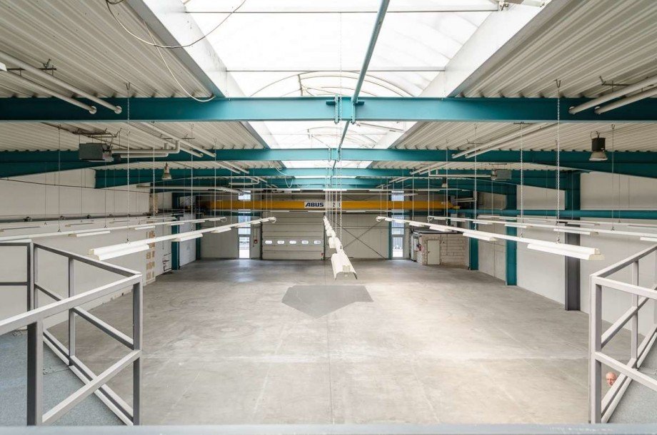 Blick von der zweiten Ebene Halle / Lager / Produktion Bielefeld
