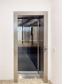 Aufzug B�roeinheit mit Aufzug in der Altstadt - Bielefeld