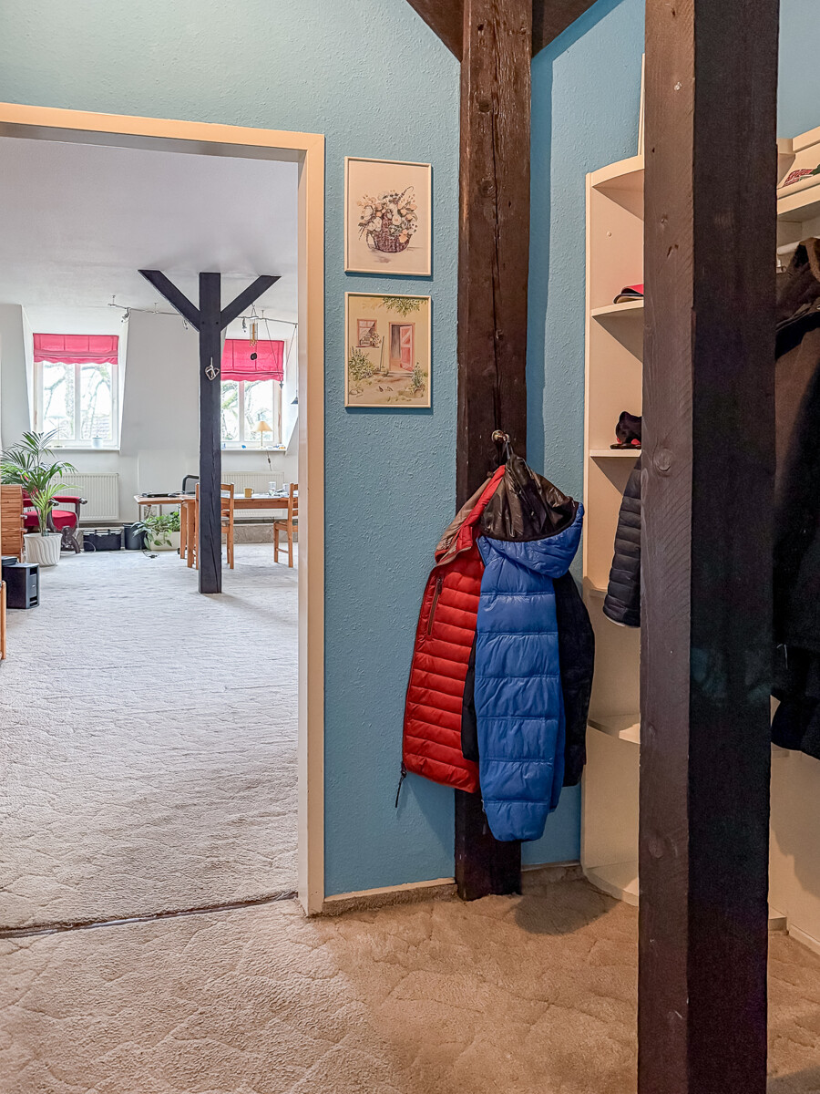 Eingang / Diele Dachgeschosswohnung Bielefeld / J�llenbeck