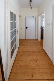 Flur EG Klassischer Charme trifft Stadtn�he - gro�z�giges Einfamilienhaus in Herford