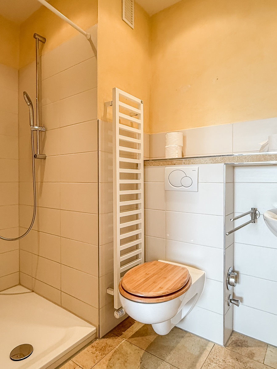 Bad Etagenwohnung Bielefeld
