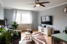 Wohnzimmer Wohnung mit Balkon und Einbauk�che n�he Brackweder Kirche in Bielefeld - Brackwede