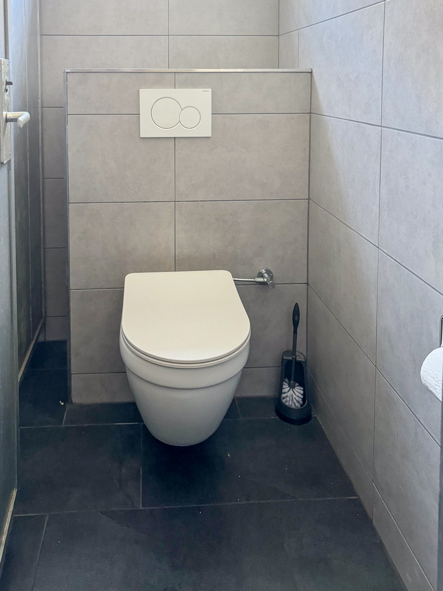 WC Halle / Lager / Produktion Bielefeld