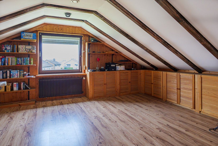 Spitzboden Zweifamilienhaus Bielefeld