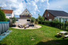 Garten Stilvolles Einfamilienhaus mit 2 Garagen, neuer Gasheizung und  TOP Einbauk�che in BI-Brackwede
