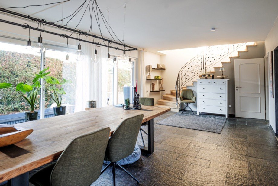 Wohnen/Essen Einfamilienhaus Bielefeld