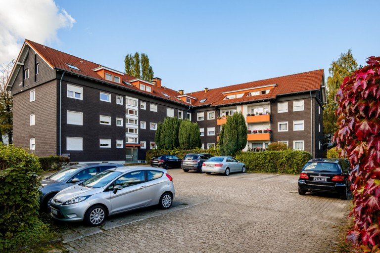 Parkplatz Bielefeld Erdgeschosswohnung 4 Zimmerwohnung mit Balkon N�he Lenkwerk, Bielefeld-Ost