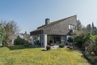 Bild (ed75f98ae7af029415c9d83faf1d6d70): Architektenhaus am Botanischen Garten in Bielefeld - Verwirklichen Sie Ihren Wohntraum in Bestlage