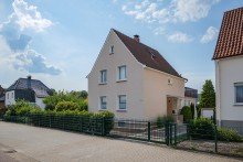 P1029575 Stilvolles Einfamilienhaus mit 2 Garagen, neuer Gasheizung und  TOP Einbauk�che in BI-Brackwede