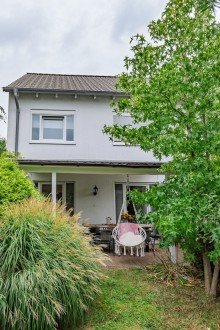 Ansicht Bielefeld-Vilsendorf: Gepflegtes Reihenendhaus mit Garten -g�nstiges Erbpachtgrundst�ck