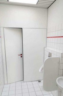 WC Herren Repr�sentative und preiswerte B�roetage - Gewerbegebiet Schelpmilser Weg - mit Parkpl�tzen in BI-Ost