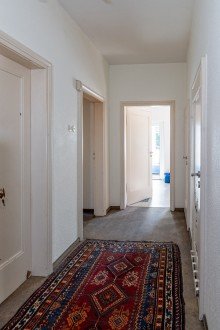 Flur OG Klassischer Charme trifft Stadtn�he - gro�z�giges Einfamilienhaus in Herford