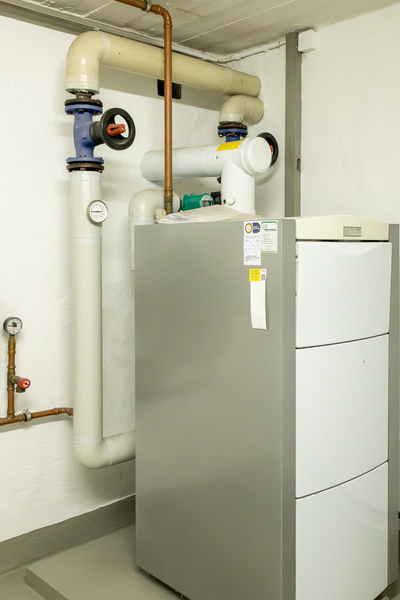 Gas-Zentralheizung Mehrfamilienhaus Bielefeld / Heepen