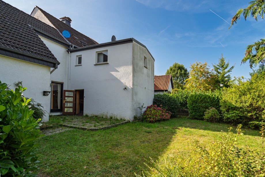 Garten Zweifamilienhaus Oerlinghausen