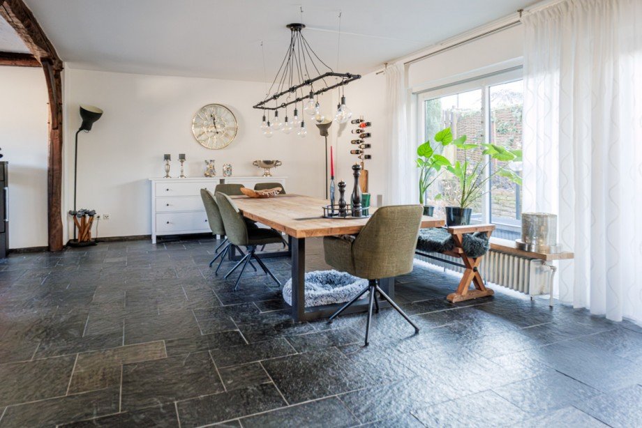 Wohnen/Essen Einfamilienhaus Bielefeld