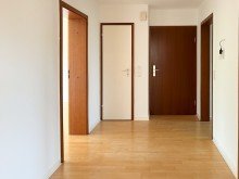 Diele 3 Zimmerwohnung mit Balkon und Gartenblick im Bielefelder Westen