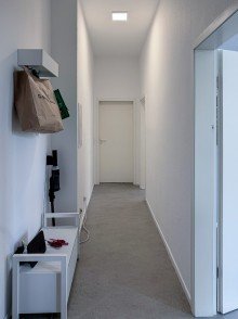 Flur F�r Wohngemeinschaft! Helle Altbauwohnung mit PKW Stellplatz vis � vis der Stadthalle Bielefeld